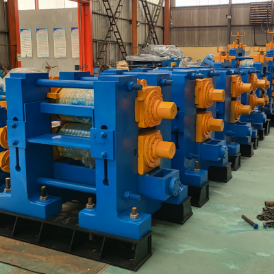 Two roll horizontal rolling mill