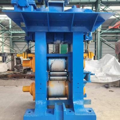 Four-roll steel rolling machine